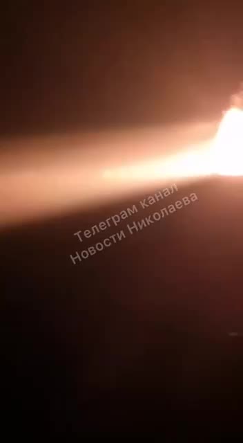 🇷🇺🇺🇦 Massive Explosion Of A Ukrainian Military Target Being Destroyed In Nikolaev
