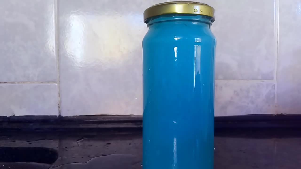 133-Gans de Cuo com eletrólise ativa, usando carregador de pilha.