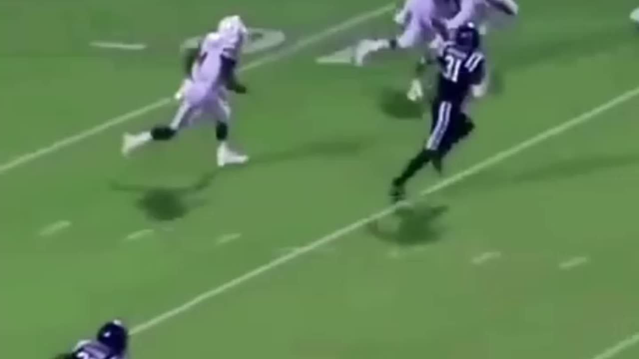 Jaw-Dropping Touchdown That Made History