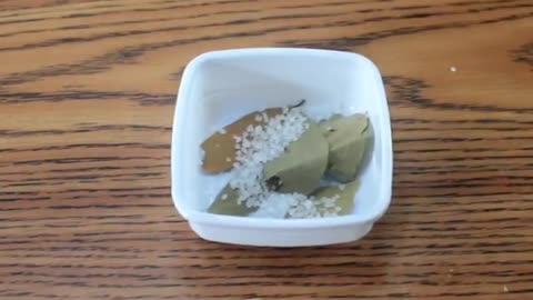 Put 1 lemon on your knees and the results will amaze you!