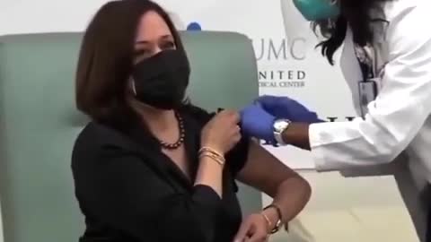 Was there really 'no needle' when Kamala Harris got vaccinated for Covid-19? Look again…