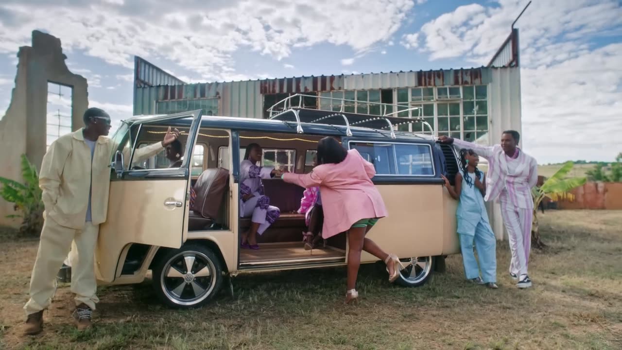 Davido - UNAVAILABLE (Official Video) ft. Musa Keys