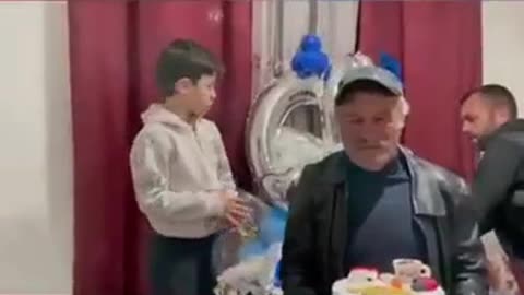 Enver Balla ditelindja