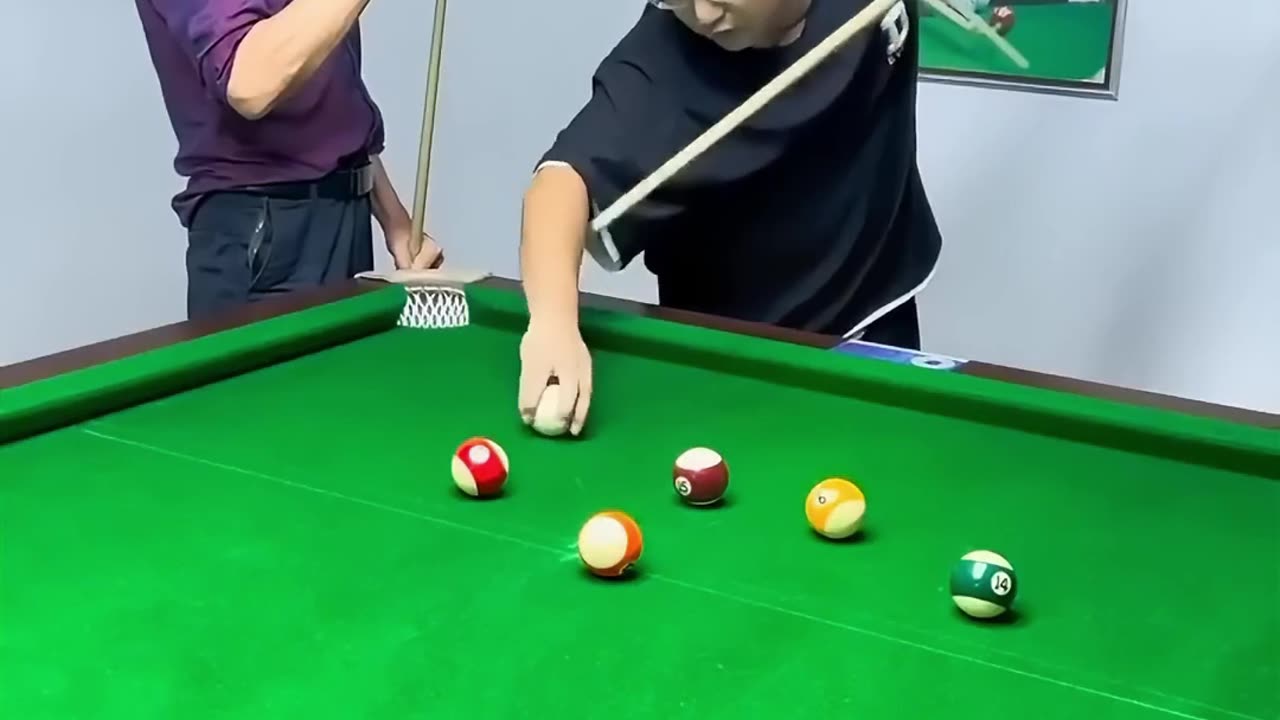 Funny video million views - Billiards