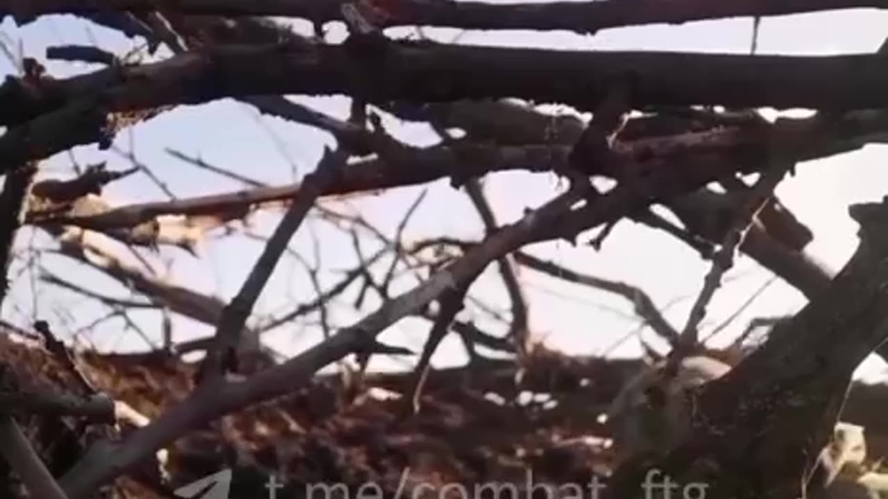 Footage from inside a trench of the “Rage” brigade 🛡 as they work to repel a