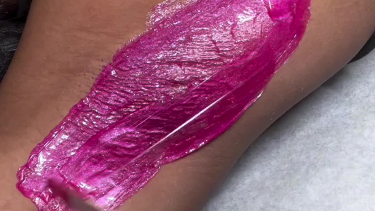 Underarm Waxing with Sexy Smooth Tickled Pink Hard Wax | @aureateaesthetics