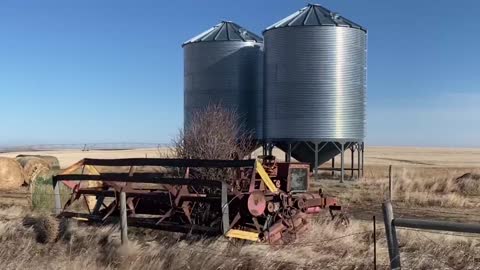 It's really windy in Vulcan County Alberta