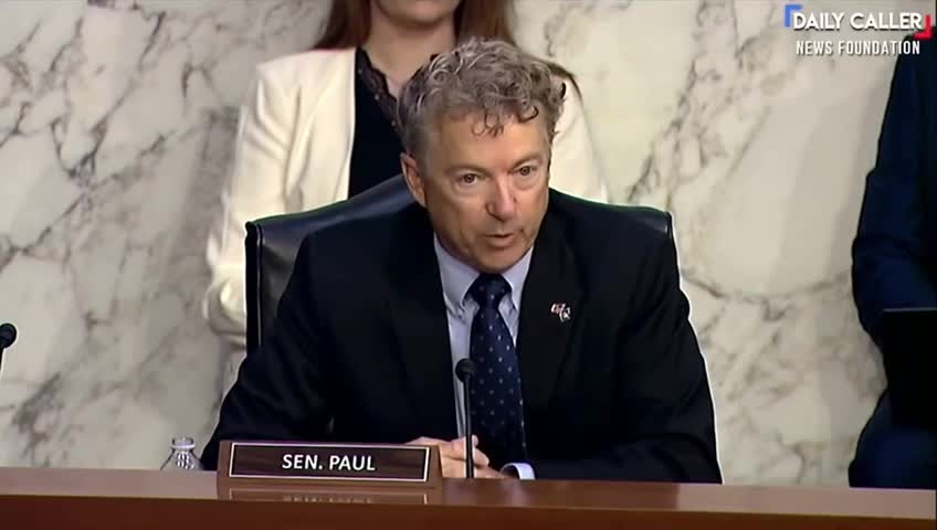 Amerikanske senator Rand Paul, sætter advokat på plads med fakta om Kina-Virussen