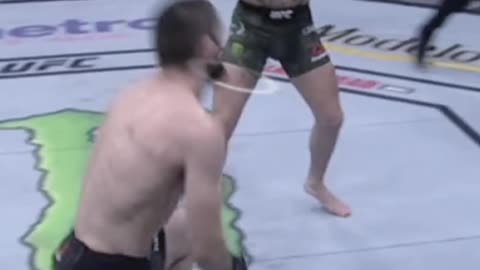Khabib's DEVASTING Overhand Against McGregor Technique Breakdown. #khabibnurmagomedov #conormcgregor