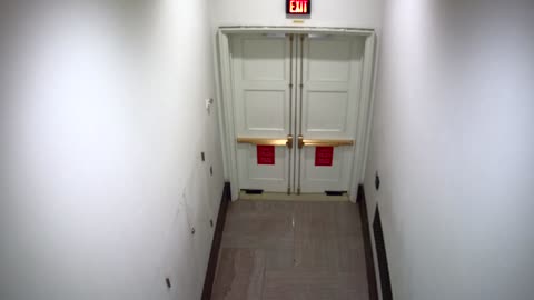 0751USCH02H202FireDoor_2021-01-05_05h00min00s287ms.mp4