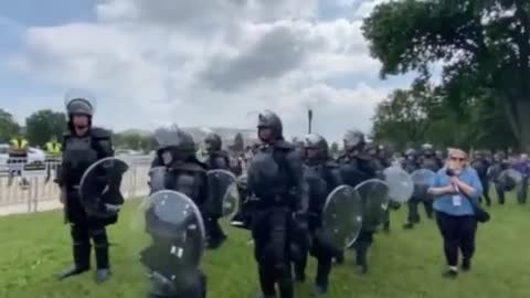 armia imperialna maszeruje