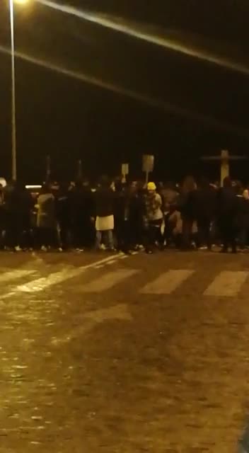 La ultraizquierda rechaza el resultado de las urnas y sale a la calle en Andalucía contra el pueblo