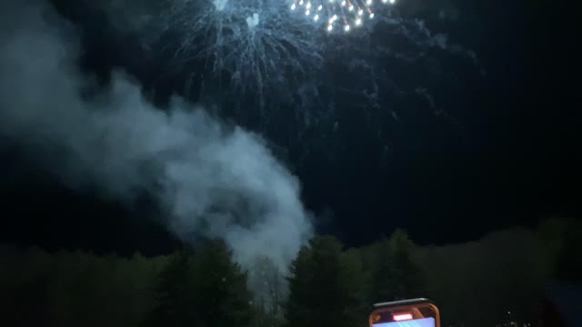Amazing firework display at Blackthorne resort for the patriots #UCNYNEWS