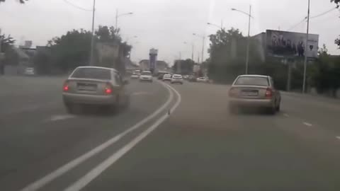 🤯🤯🤯 Car Jumps after hit, crazy accident 🤯🤯🤯