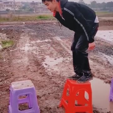 The live-action version has a jump, but it’s a pity that it’s not easy to play.