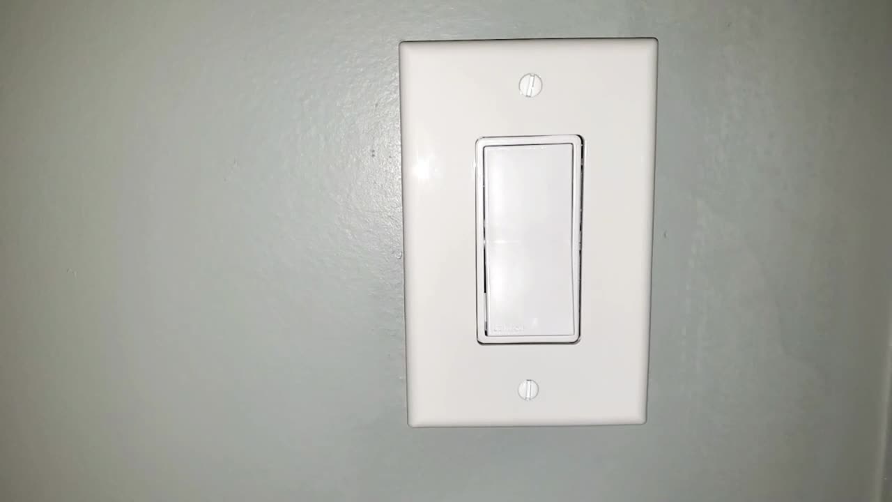 Single Pole Light Switch