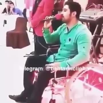 Man signing a Moein's song