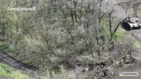 Tank battle of a Russian tank with a T-64 of Ukraine