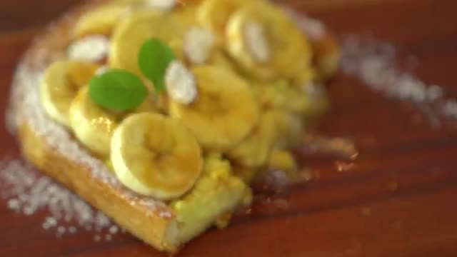 caramel banana egg toast