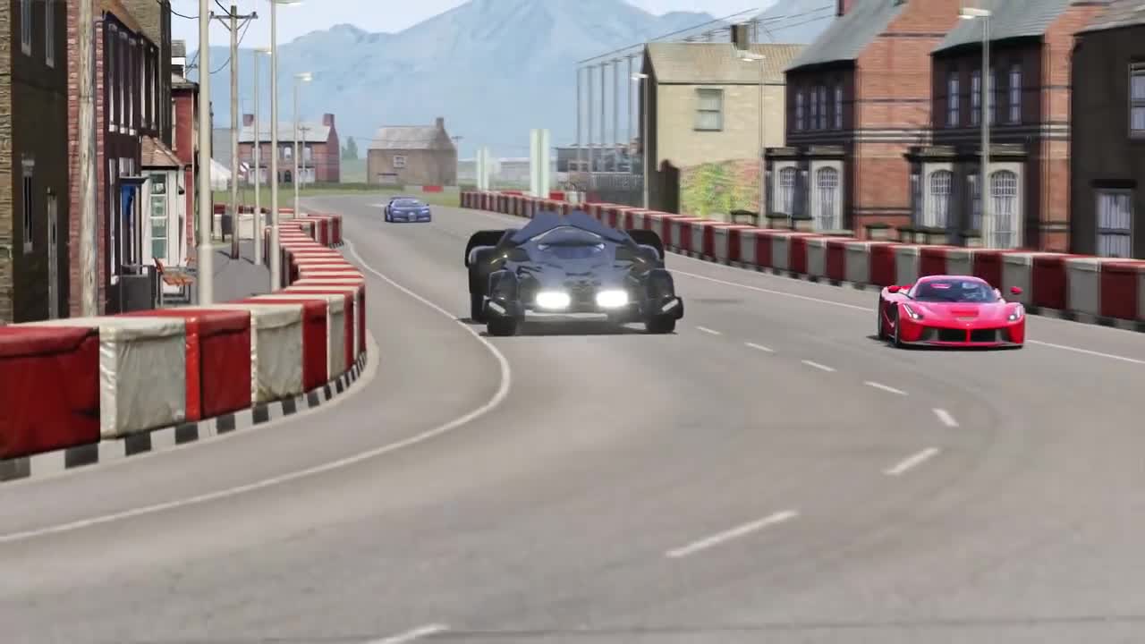 Batmobile vs Hypercars at Highlands