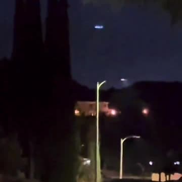 Is this Real? Very clear Video of an Alleged UFO sighting in Palmdale, California