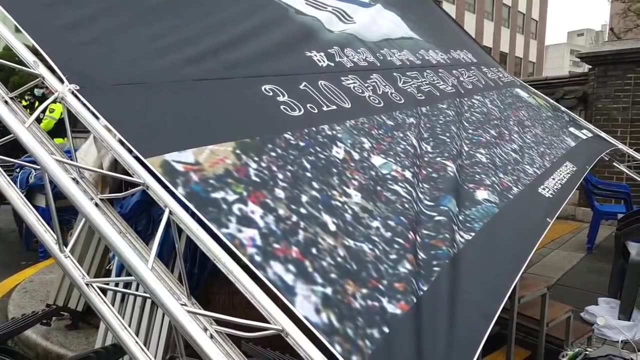 20200316_V3_S03(yTRDHptMgxs)정치인들은 뱃지에만 혈안이 되어있고 거짓이 난무하는 세상에서