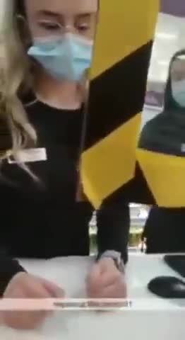 TAKING PCR FALSE POSTIVE RESULTS TO PHARMACY & SHOWING THEM THE CRAP THAT THEY'RE PUBLICLY PEDDLING.