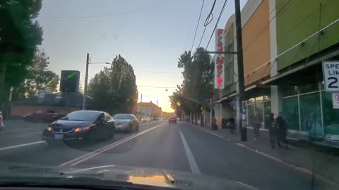 Oregon - Portland - S.E. 39th & Hawthorne Blvd
