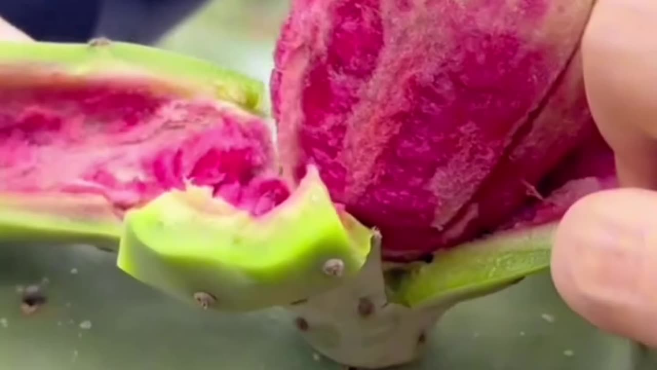 Amazing Benefits of Prickly Pear (Cactus Fruit) for Skin, Hair, and Overall Health