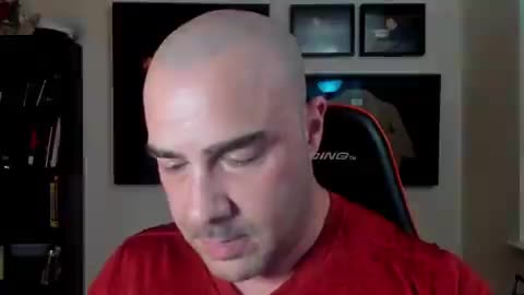 Full video of Lucas Gage getting swatted for his beliefs. (7 minutes video)