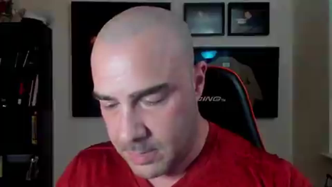 Full video of Lucas Gage getting swatted for his beliefs. (7 minutes video)