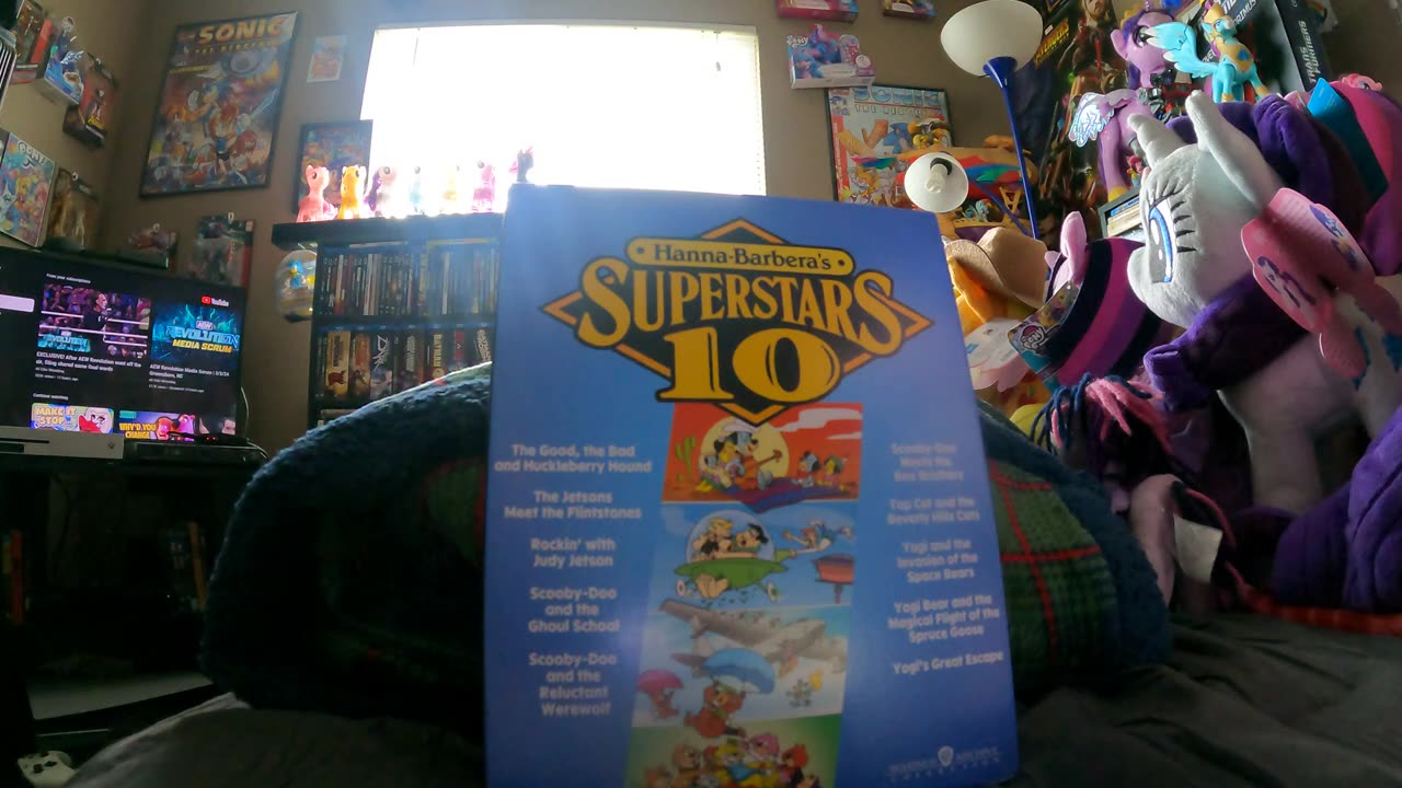 Unpacking The Hanna-Barbera Superstars 10 Blu-Ray Set (Sent To Me By It's Frank)