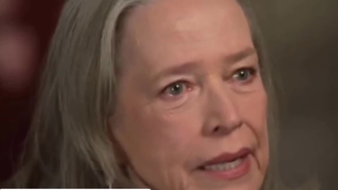 Kathy Bates forgot to thank her mother