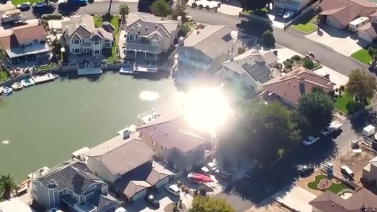 "I'm going to shoot you!" Female Deputy Assaulted by Male...