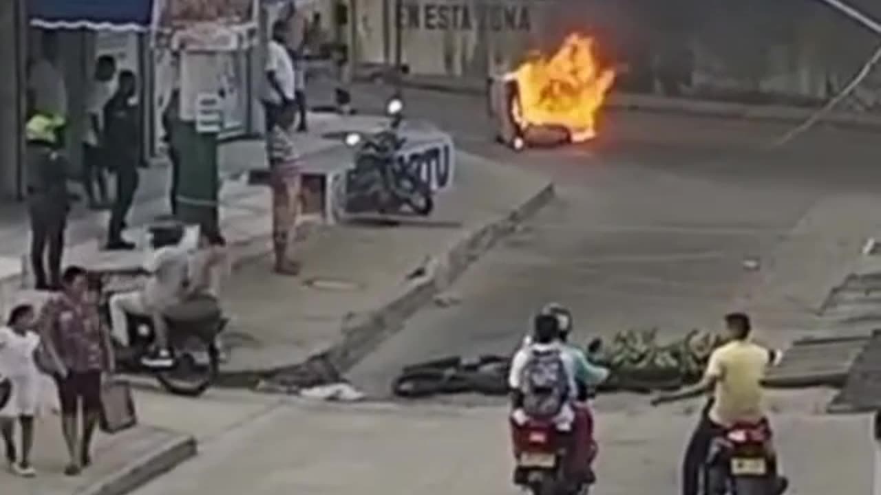 Bloqueo Avenida El Consulado