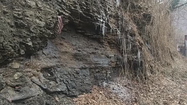 Snow coming down in stars in Welch, WV!