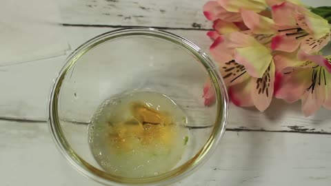 apply aloe vera on your face and see what happens to an excellent topic for your skin.