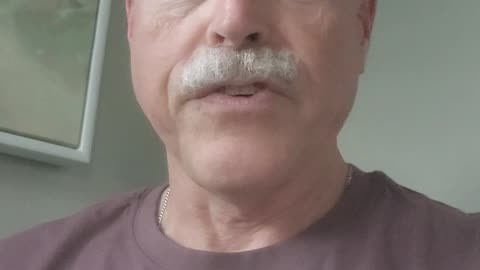 Chicago Does What With the ILLEGAL IMMIGRANTS?