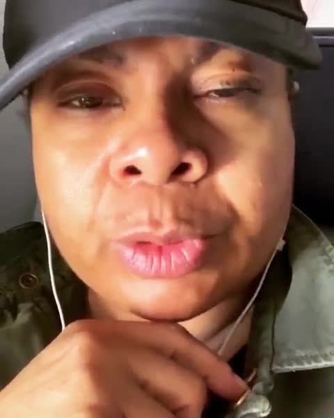 April Ryan talks trash about Sanders