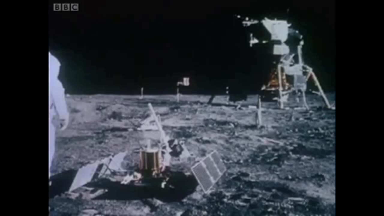 Apollo Moon Hoax - Astronauts Lying pt. 1