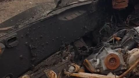 Detonation of ammunition in a Ukrainian tank