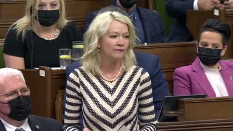 Trudeau Gets Shouted Down Multiple Times in Speech to Parliament