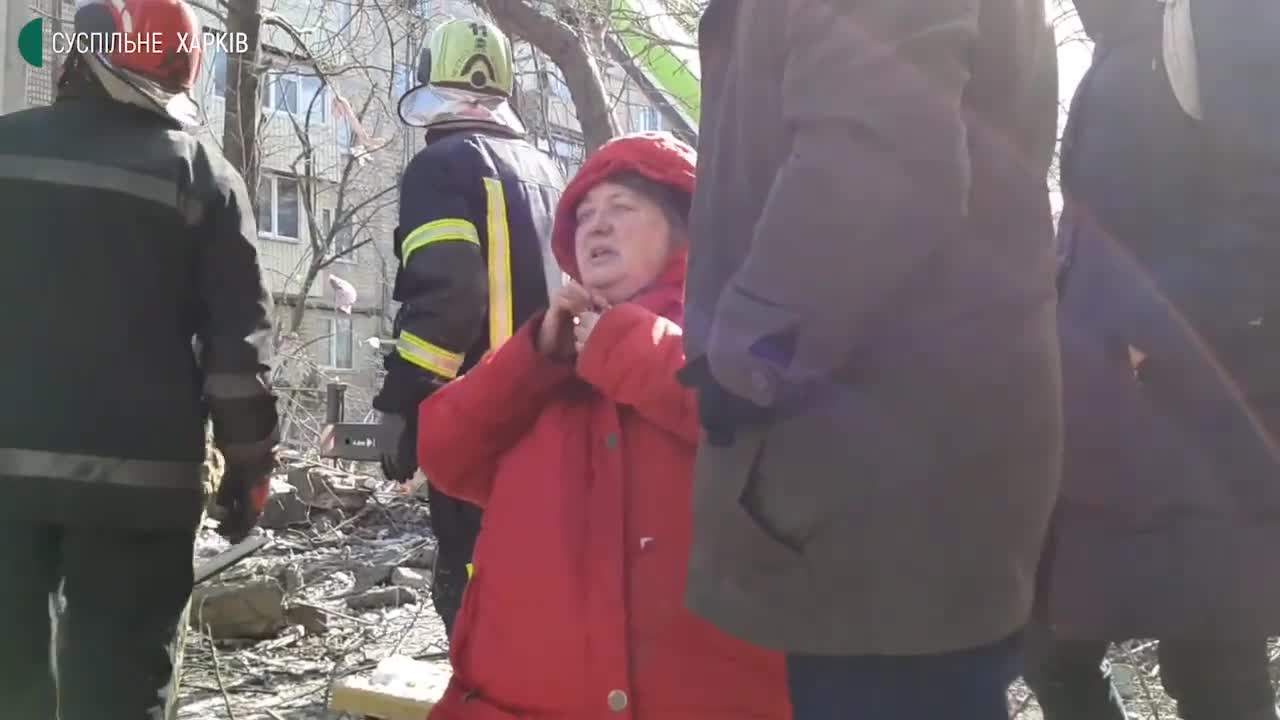 Kharkiv. At least two missiles fell near the Army subway station during the evacuation.