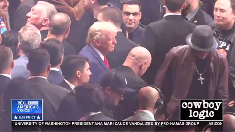 PRESIDENT TRUMP SURROUNDED BY GOOD FRIENDS TAKING MEMORABLE PICTURES!