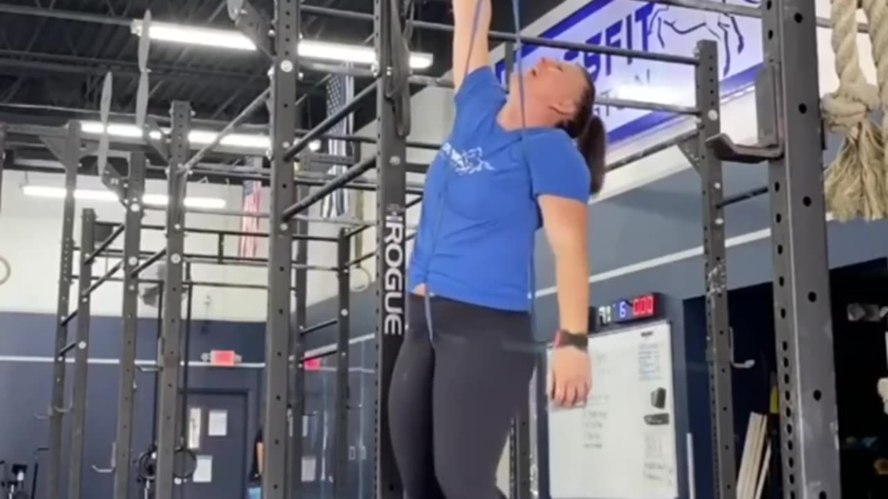 CROSSFIT FAILS - More Weights More Muscles