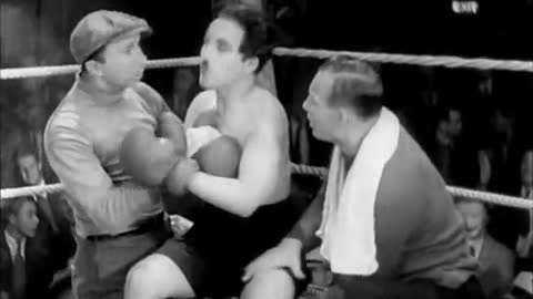 Charlie Chaplin boxing hh si ride dal cuore