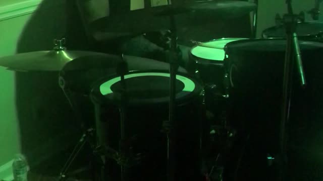 Sixteen Bulletts Drum Cam