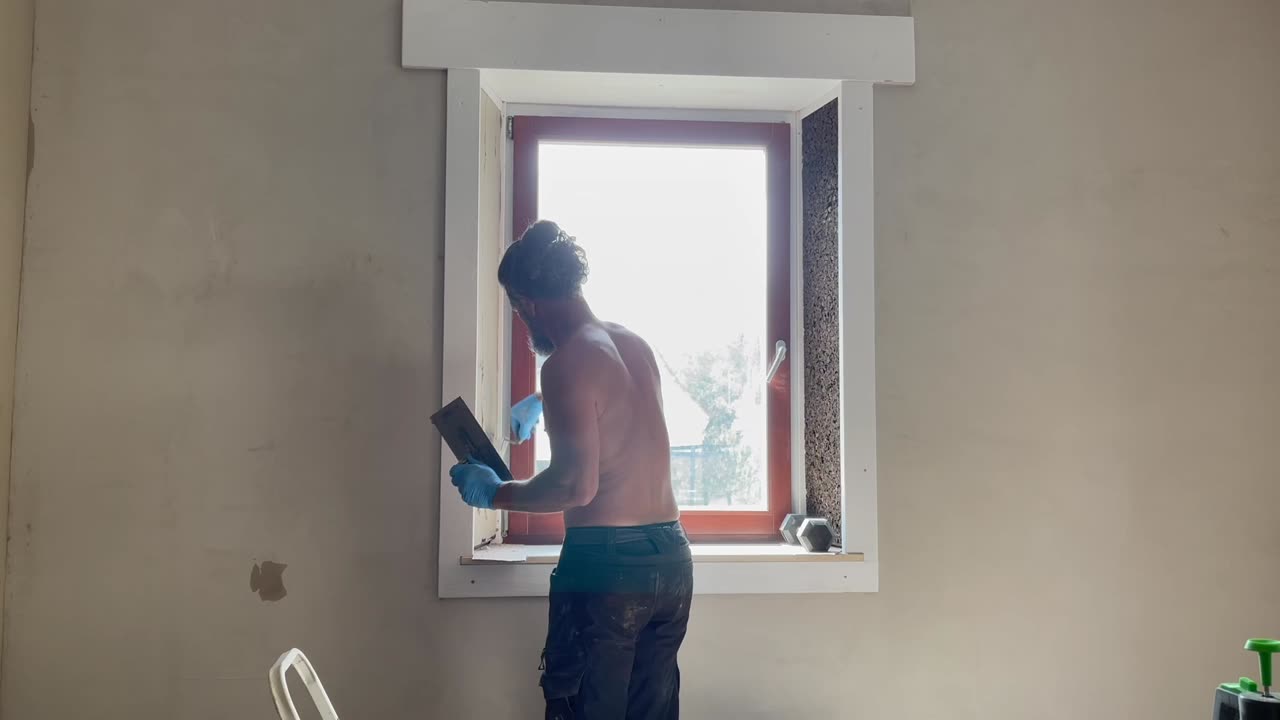 Living Room Part 2: Finishing the Plaster Walls