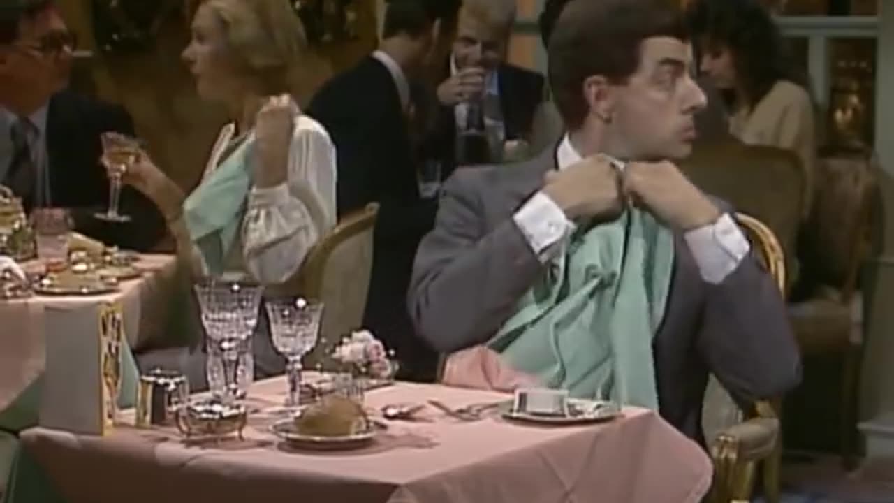 FUNNY CLIP MR. BEAN