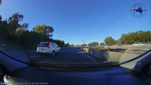 Right lane hog